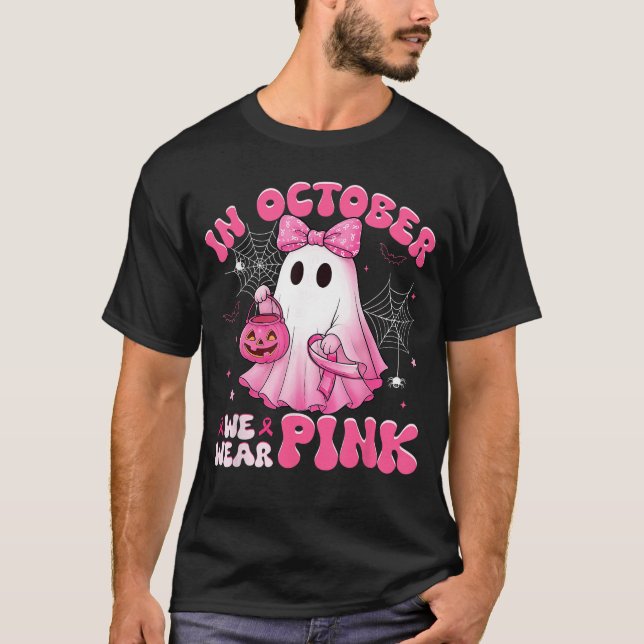 Camiseta Halloween in October We Wear Pink Breast Cancer Aw (Frente)