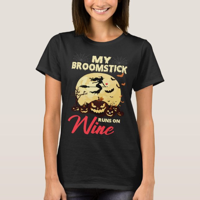 Camiseta Halloween Minha Vassoura Funciona Com Bebado De Br (Frente)