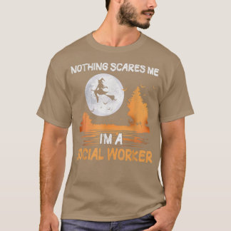 Camiseta Halloween Nada me assusta, sou um trabalhador soci