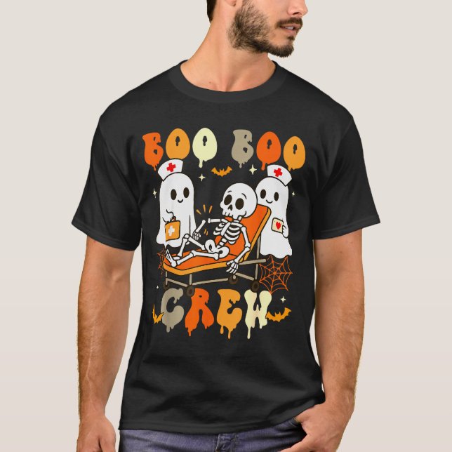 Camiseta Halloween Nurse Boo Boo Crew Ghost Doctor Paramedi (Frente)