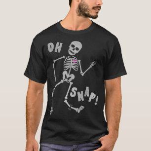 Camiseta Halloween Oh Snap Skeleton Quebrado Perna Gráfico
