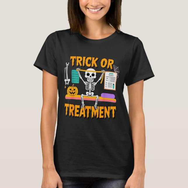 Camiseta Halloween Physical Therapy Therapist Pt Trick Or T (Frente)