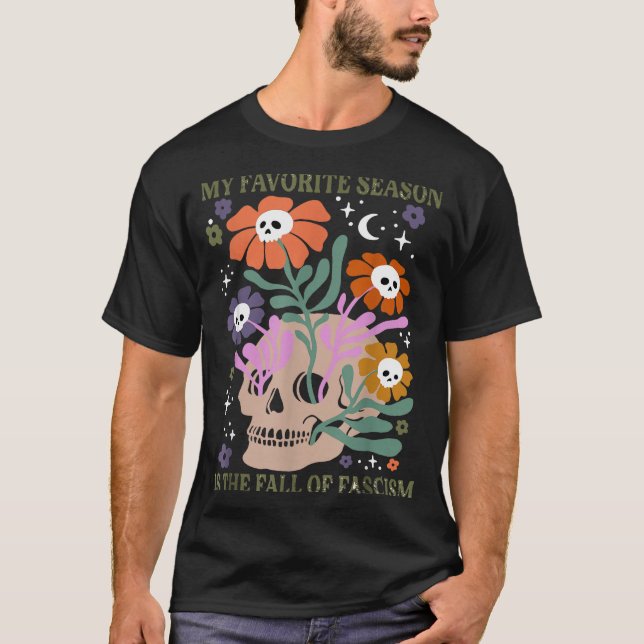 Camiseta Halloween Retro My Favorite Season Is The Fall Of  (Frente)