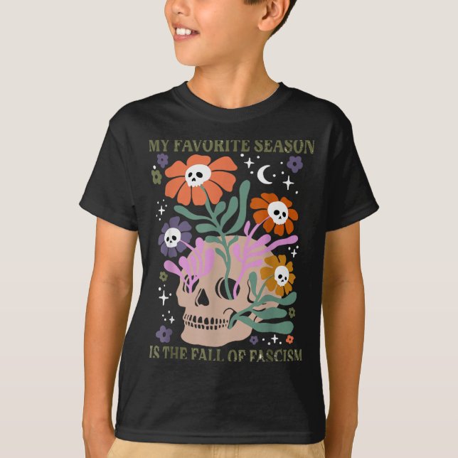 Camiseta Halloween Retro My Favorite Season Is The Fall Of  (Frente)