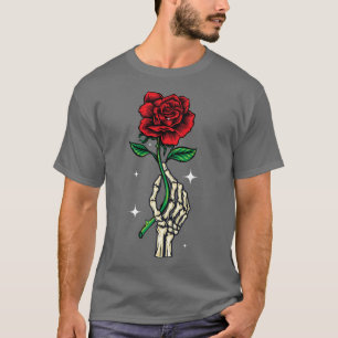 Camiseta Halloween Skeleton Hand Segurando uma Rosa vermelh