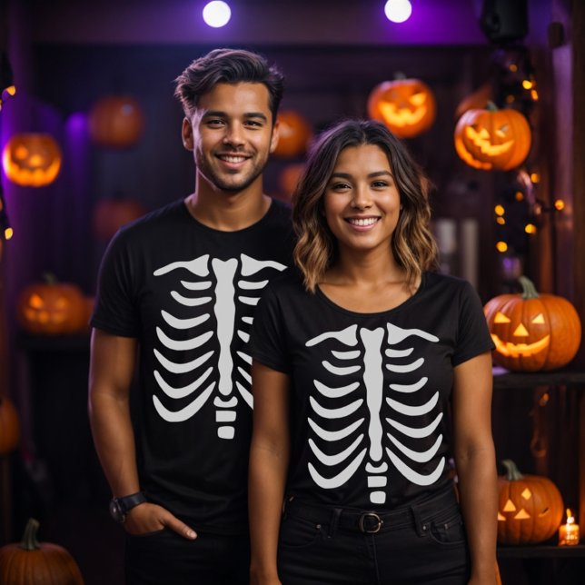 Camiseta Halloween Skeleton Hilário (Funny couple matching skeleton t-shirt)