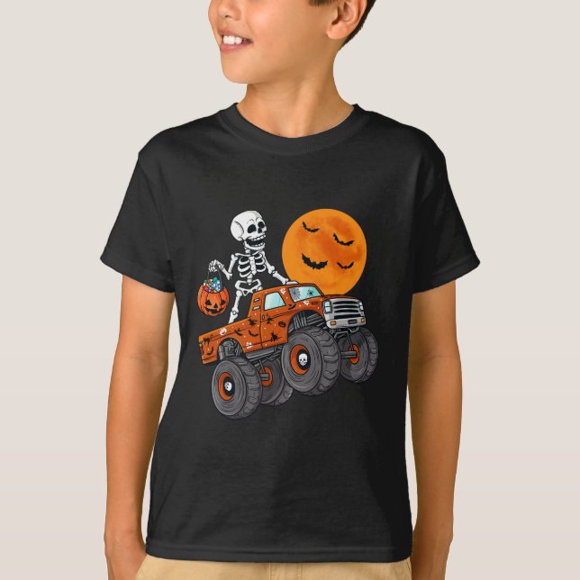 Camiseta Halloween Skeleton Riding Monster Truck Toddler Bo (Frente)