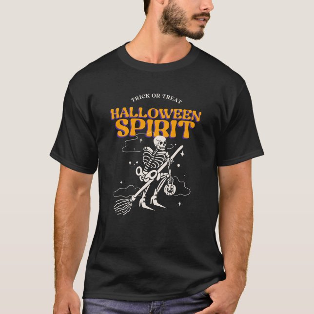Camiseta Halloween Spirit Trick or Treat T-Shirt (Frente)