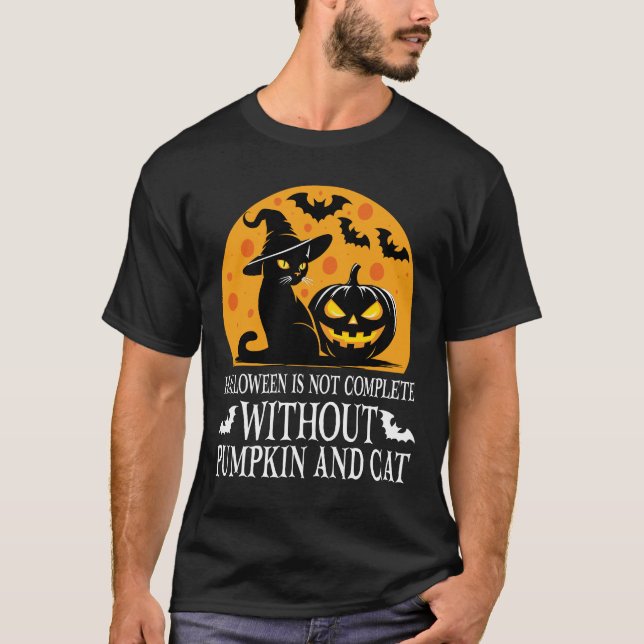 Camiseta Halloween Spooky Com Gato Negra E Abóbora (Frente)