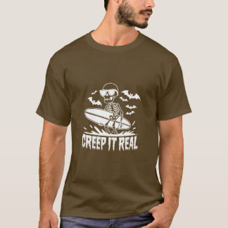 Camiseta Halloween Um Esqueleto Surfboard com Morcegos Voan