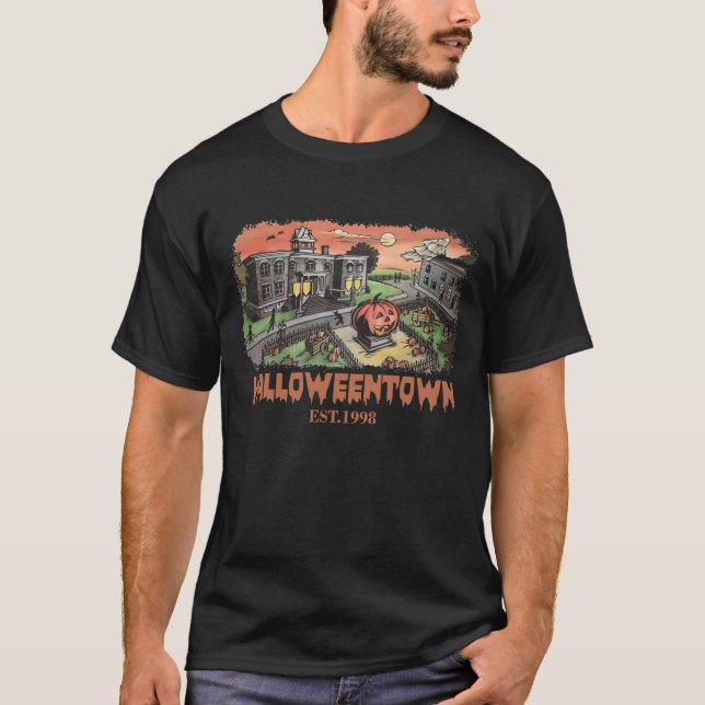 Camiseta Halloweentown Est 1998 Tshirt (Frente)