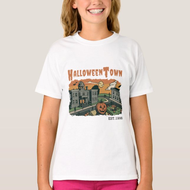 Camiseta Halloweentown Spooky Sunset Scense - Vintage Hallo (Frente)