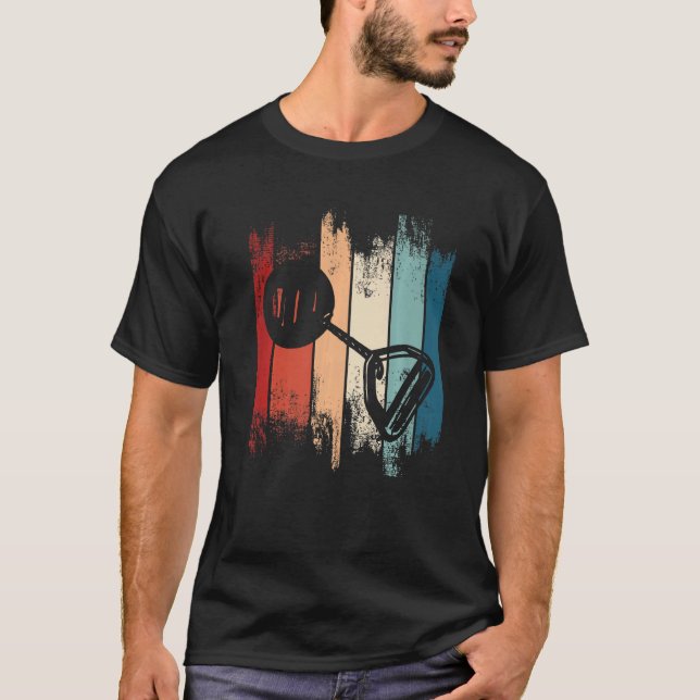 Camiseta Hammer Jogando Lança Lançador Aurético de Campo de (Frente)