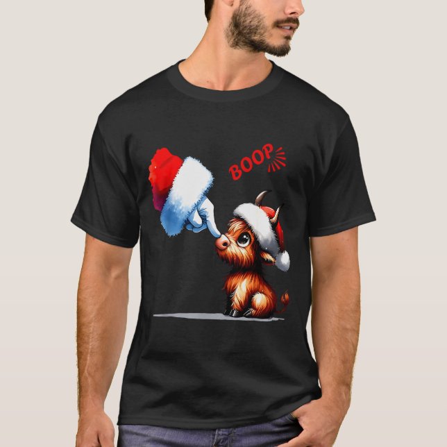 Camiseta Hand Boop Christmas Highland Cow Santa Farmer Anim (Frente)