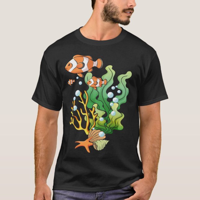 Camiseta Hand drawn tropical fish on a coral reef (Frente)