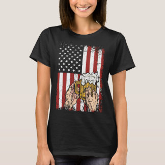 Camiseta Hand Holding Beer USA flag