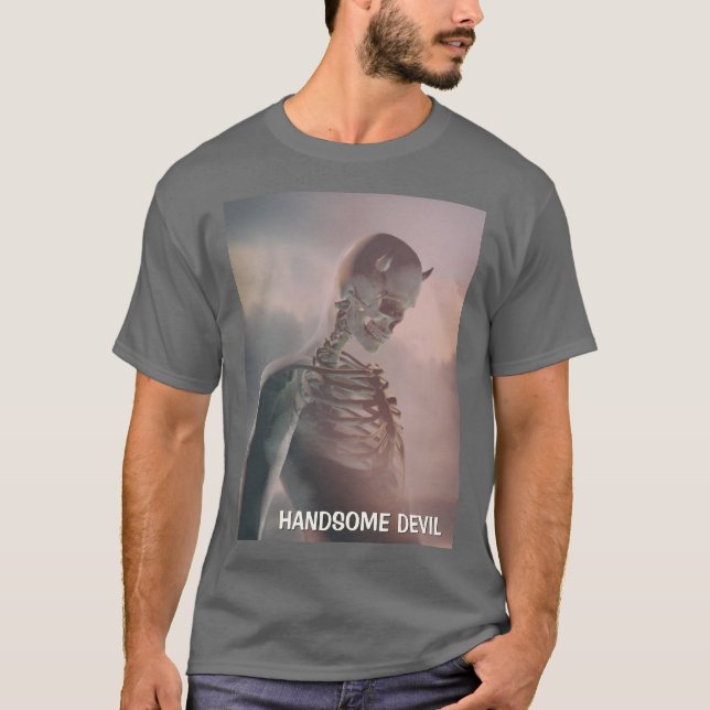Camiseta Handsome Devil. Skeleton with horns (Frente)