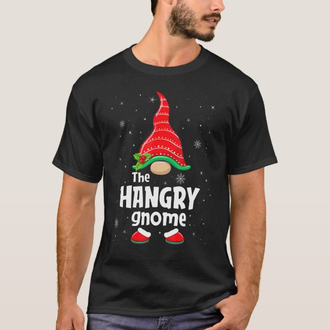 Camiseta Hangry Gnome Matching Family Group Christmas Party (Frente)