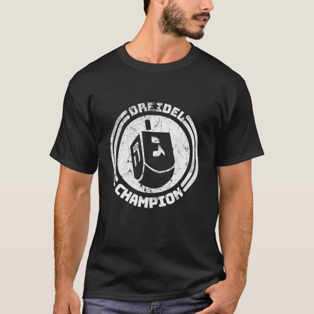 Camiseta Hanukkah Menorah Dreidel Champion Hanukkah (Frente)