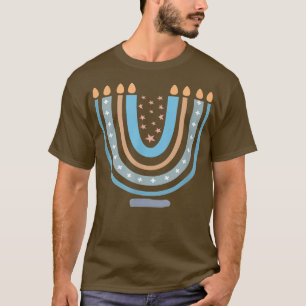 Camiseta Hanukkah Menorah Rainbow Candle Light Hanukkah Cel