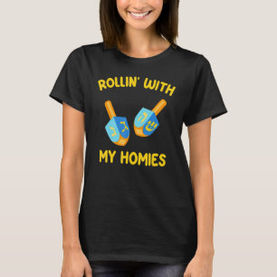 Camiseta Hanukkah Rollin Com Meus Homens Judeus Dreidel