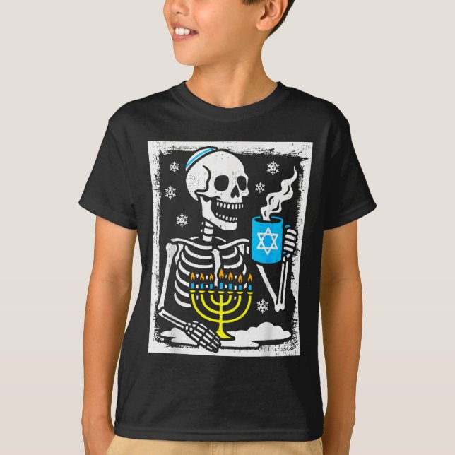Camiseta Hanukkah Skeleton Coffee Dreidel Jewish Menorah Ch (Frente)