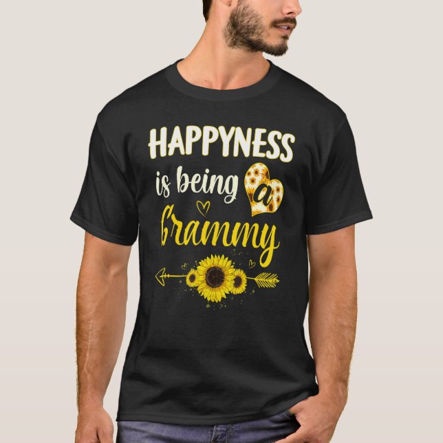 Camiseta Happiness Is Being A Grammy Sunflower Grandma Moth (Frente)