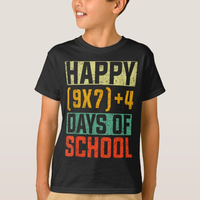 Camiseta Happy 67 Days Of School Math Teacher Students Six  (Frente)