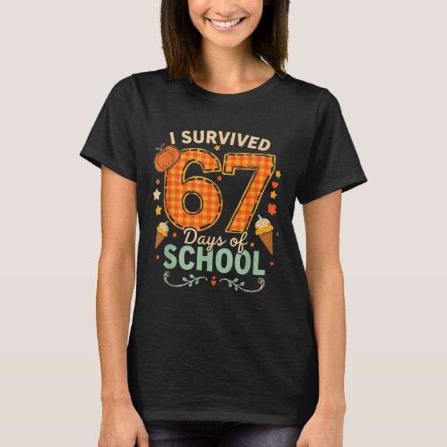 Camiseta Happy 67th Day Of School Funny Teacher Thanksgivin (Frente)
