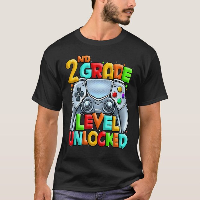 Camiseta Happy Back To School 2nd Grade Level Unlocked Game (Frente)