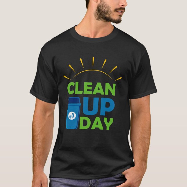 Camiseta Happy Clean Up Day Cleaning Person Gift (Frente)