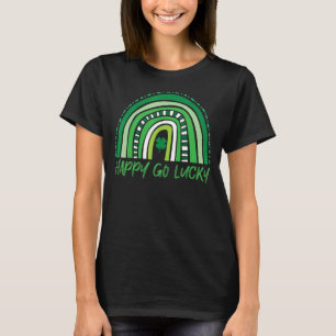 Camiseta Happy Go Lucky Bohemian Rainbow Dia de São Patríci