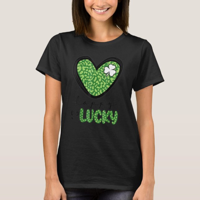 Camiseta Happy Go Lucky Heart Dia de São Patrício Lucky C S (Frente)