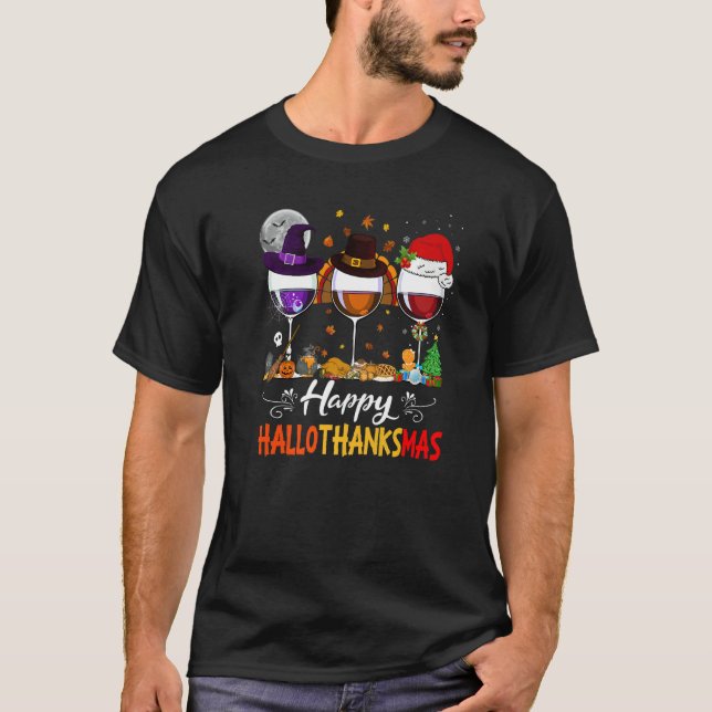 Camiseta Happy Hallothanksmas Wine Glasses Witch Santa Hat  (Frente)