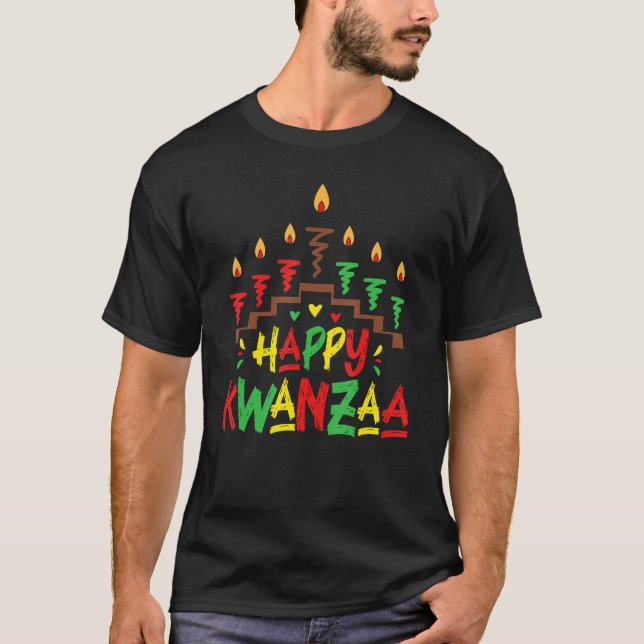 Camiseta Happy Kwanzaa Candles African Black Culture Afro w (Frente)