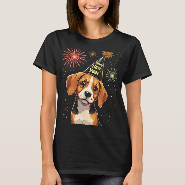 Camiseta Happy New Year 2025 Eve Firework Dog Funny Beagle  (Frente)