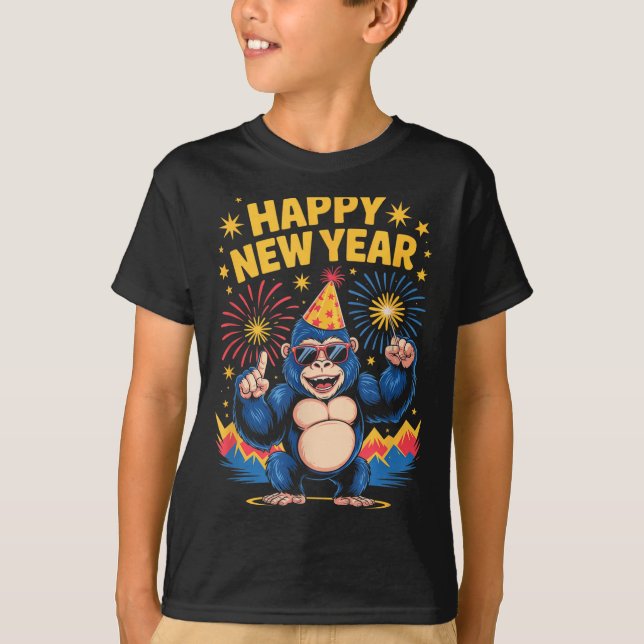 Camiseta Happy New Year 2026 Funny Kids Bigfoot Lovers Part (Frente)