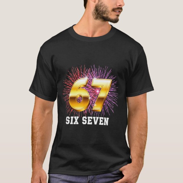 Camiseta Happy New Year 2026 New Year's Eve Party 67 Six Se (Frente)