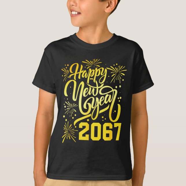 Camiseta Happy New Year 2067 Funny 67 Six Seven Meme New Ye (Frente)
