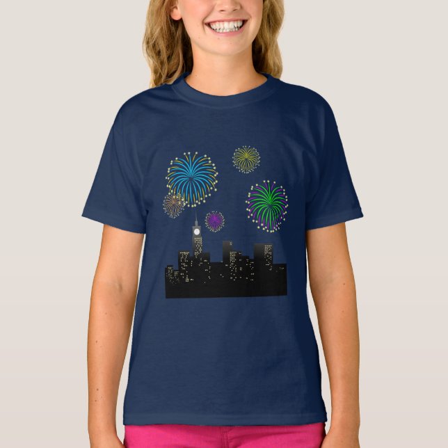 Camiseta Happy New Year’s Eve Midnight Fireworks City Light (Frente)