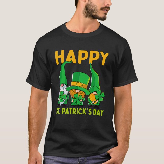 Camiseta Happy St Patrick's Day Three Gnome Irish Shamrock  (Frente)