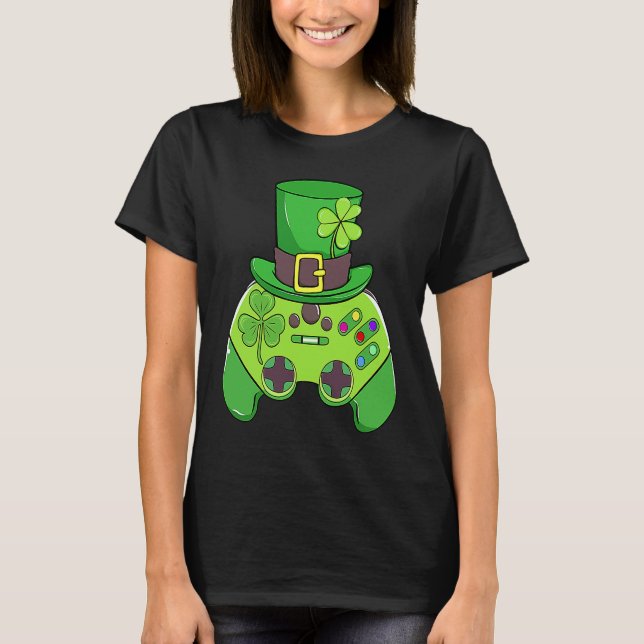 Camiseta Happy St Patrick's Day  Video Game Lucky Shamrock  (Frente)