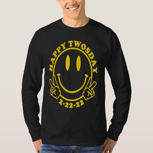 Camiseta Happy Twosday 2 22 22 Happy Face Retro Style Peace (Frente)