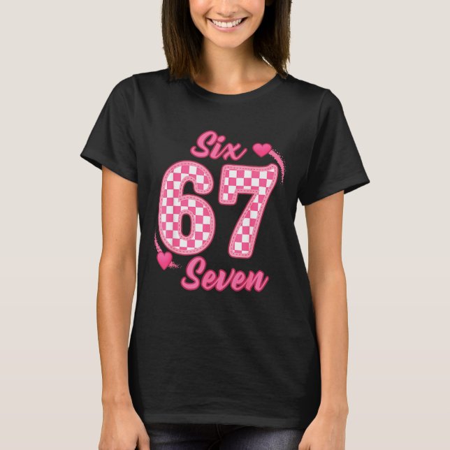 Camiseta Happy Valentine’s Day 67 Meme Hearts Coquette Bow  (Frente)