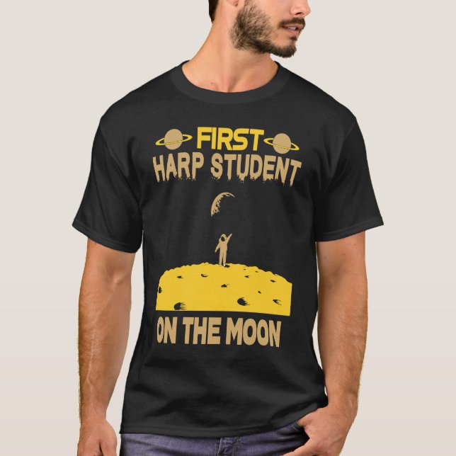 Camiseta Harp Student On The Moon (Frente)
