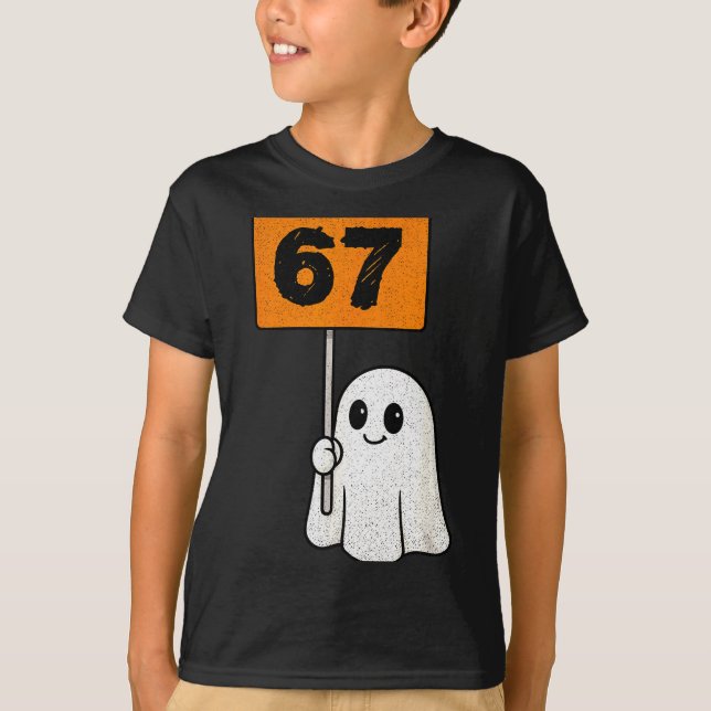 Camiseta Haunted By 67 – Funny Six Seven Meme 6 7 Halloween (Frente)