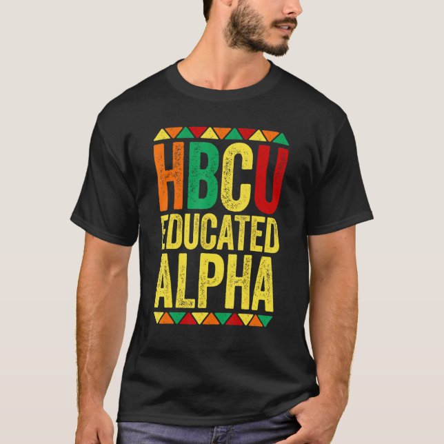 Camiseta Hbcu Educado Alfa Histórico Preto (Frente)