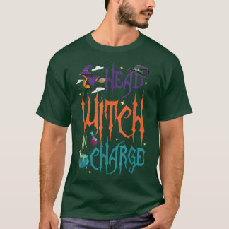 Camiseta Head Witch in Charge Hat Brew Broom Happy Hallowee