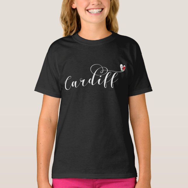 Camiseta Heart Cardiff Flag, Caerdydd, Wales T-Shirt (Frente)