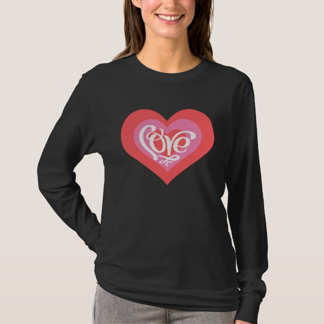 Camiseta Heart of Love Valentine s Day Men Women (Frente)